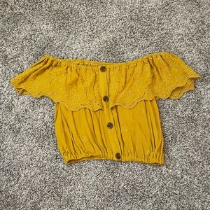 Altars State off the shoulder crop top